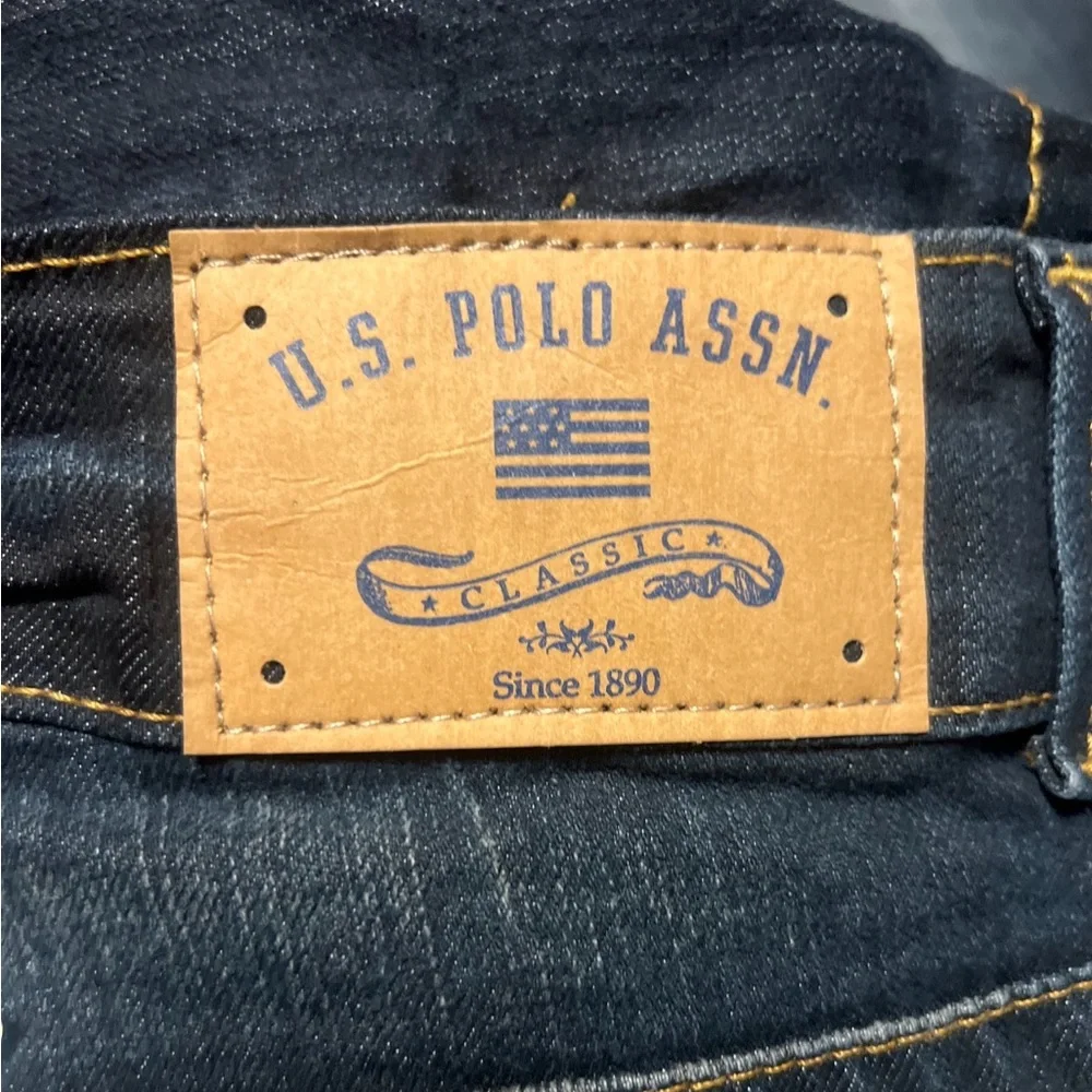 U.S. Polo Assn. Womens Size‎ 19/20 Distressed Dark Blue Jeans
